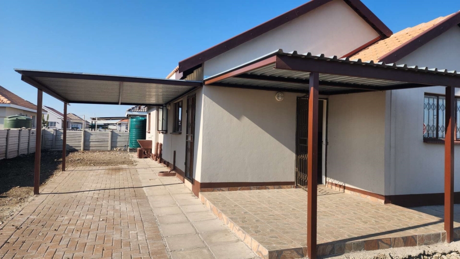 3 Bedroom Property for Sale in Rustenburg North West